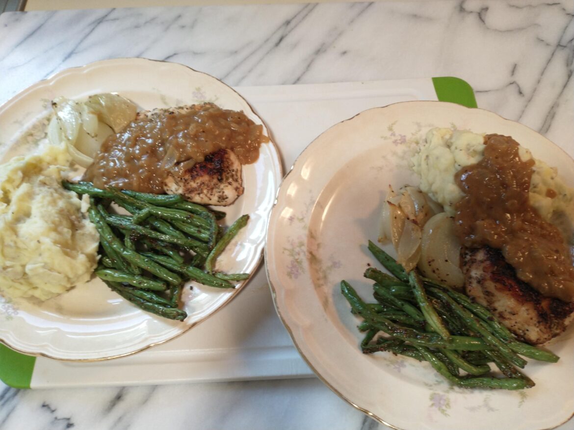 Blue Plate Special: Smothered Chicken with Onion Gravy, plus Mashed Potatoes & Garlicky Green Beans