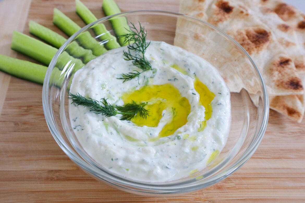Creamy Cucumber Yogurt Sauce