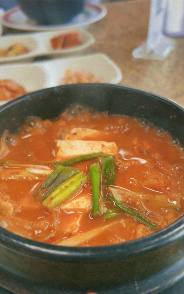 kimchi jjigae <3