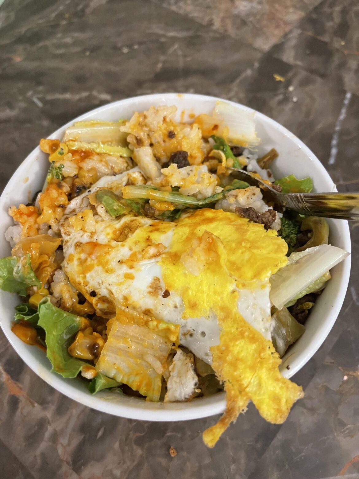 We love your cultures food so we made our own bibimbap ♥️😋