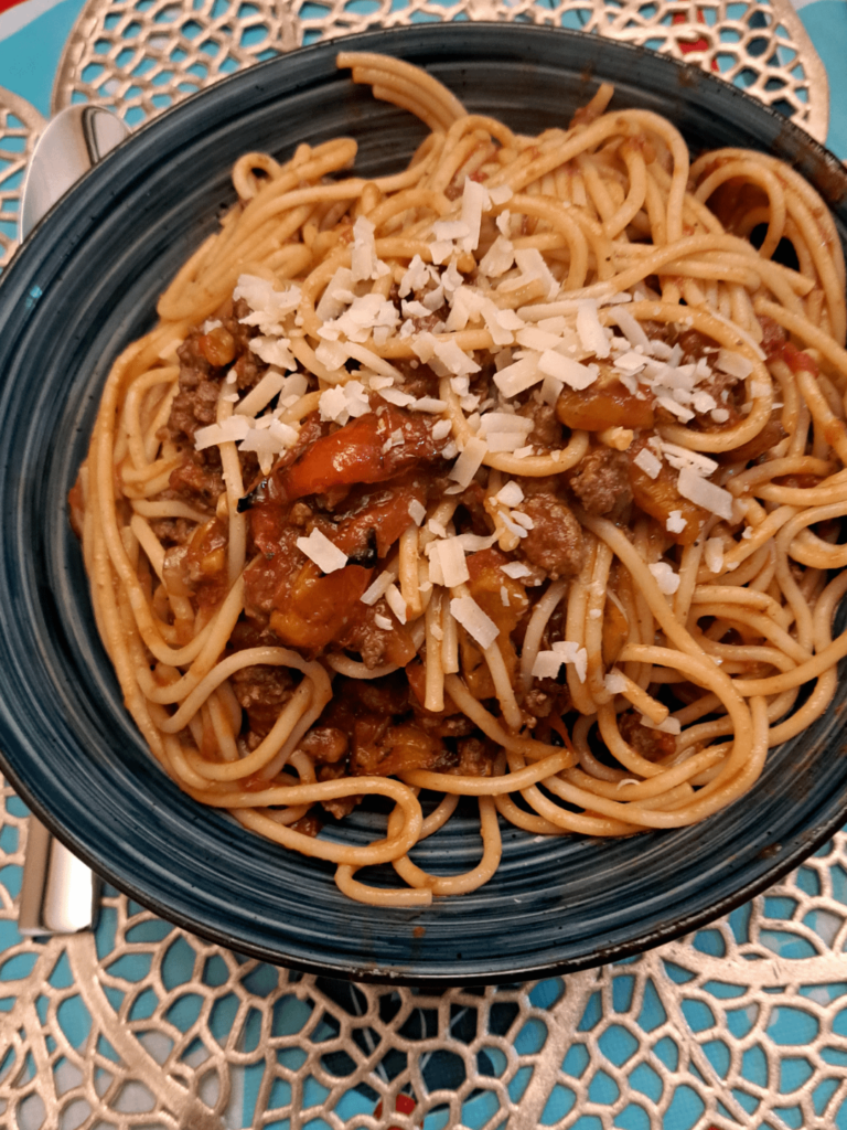 Roasted Pepper and Beef Ragu