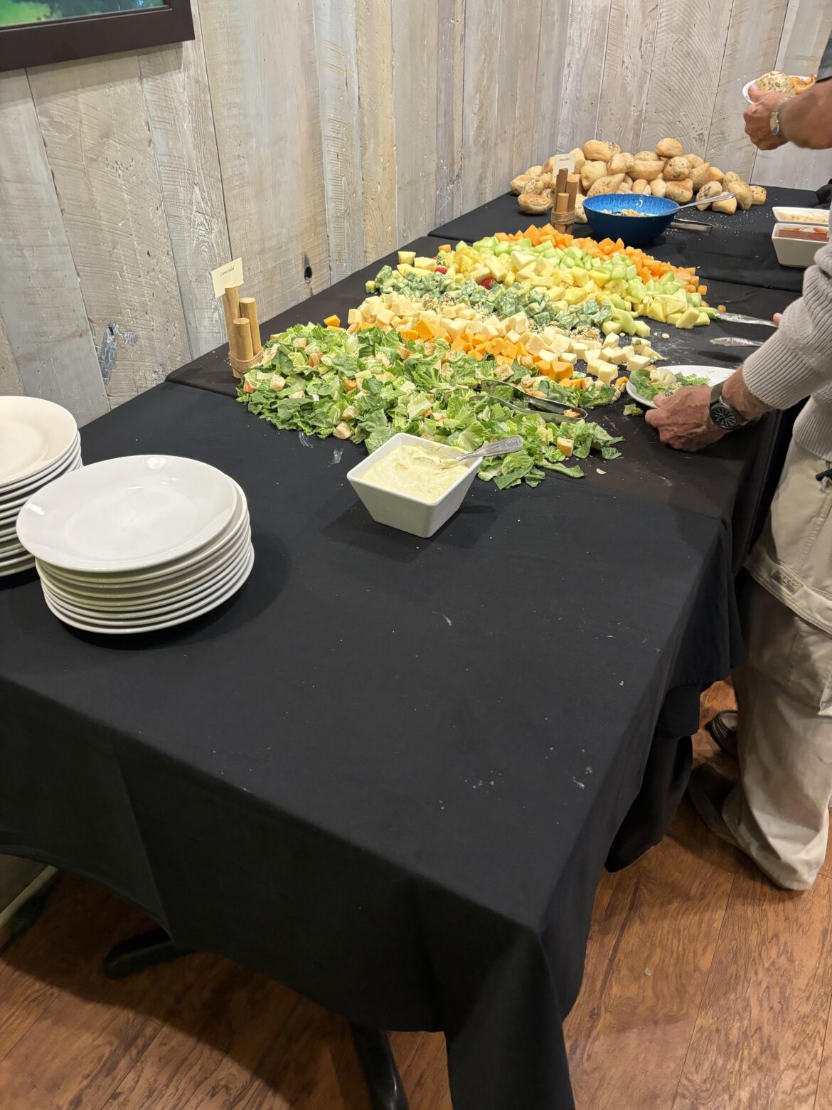 Local restaurant decided to try running a Christmas buffet for the first time... I guess someone forgot to buy serving plates