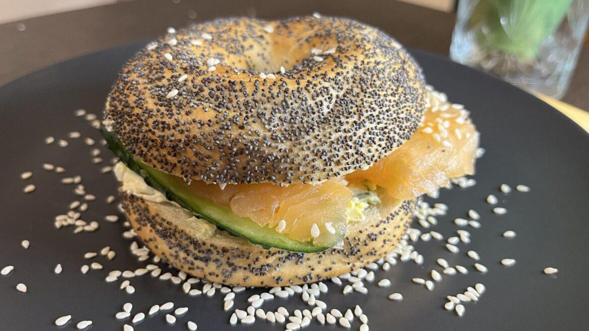 Bagel with salmon, what could be even better?