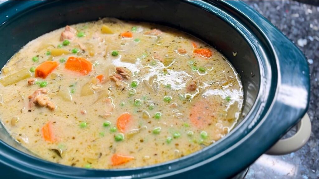 A Slow Cooker White Wine Chicken Stew with pot pie vibes!