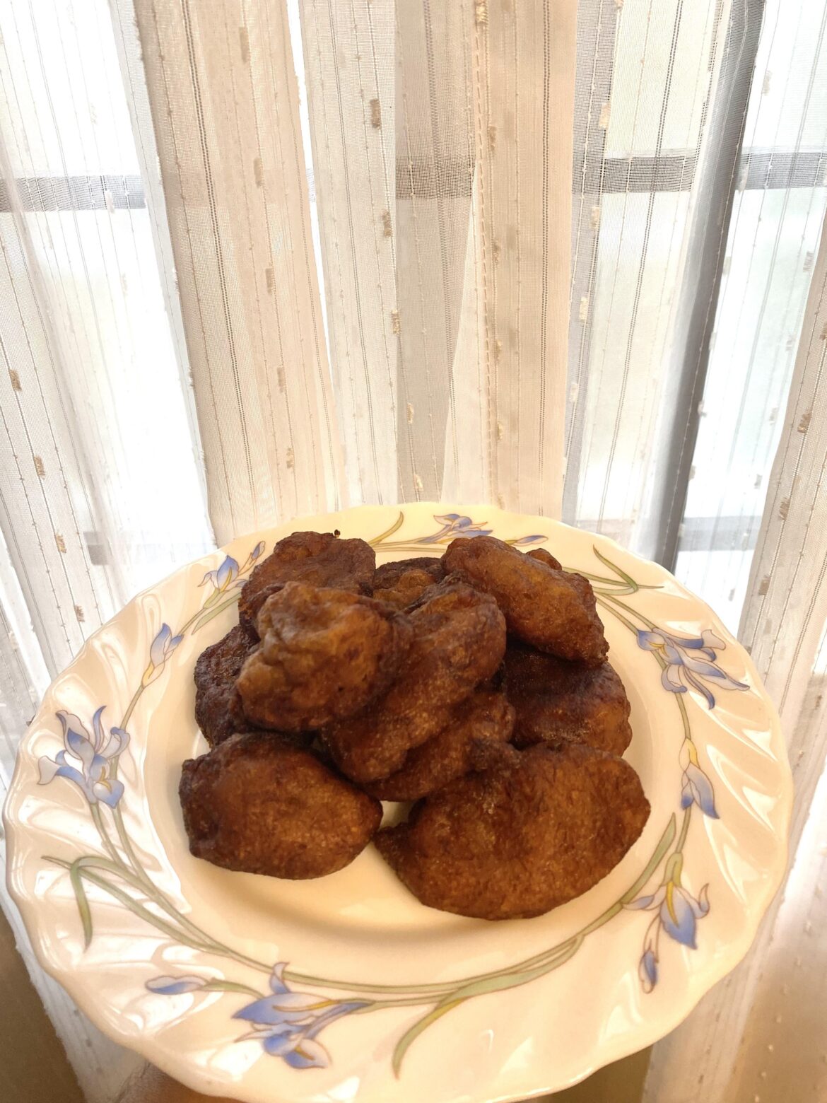 Cekodok Pisang ( Banana fritters) a Malaysian Kuih