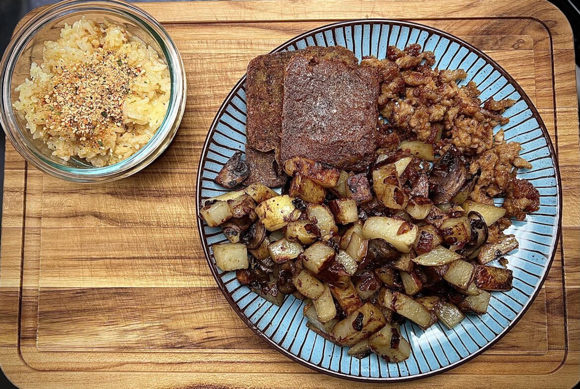 My excuse to post this here- kenjis tamago-kake gohan on the side! Sunday breakfast.