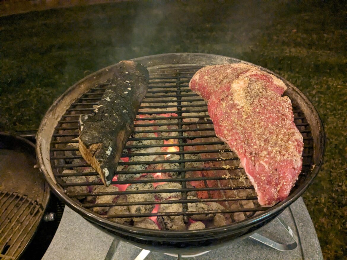 How I cook tri tip on the Weber smokey joe