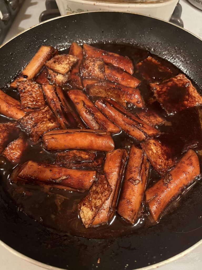 Made some jiajang tteokbokki with tomato pasta flavored samyang noodles