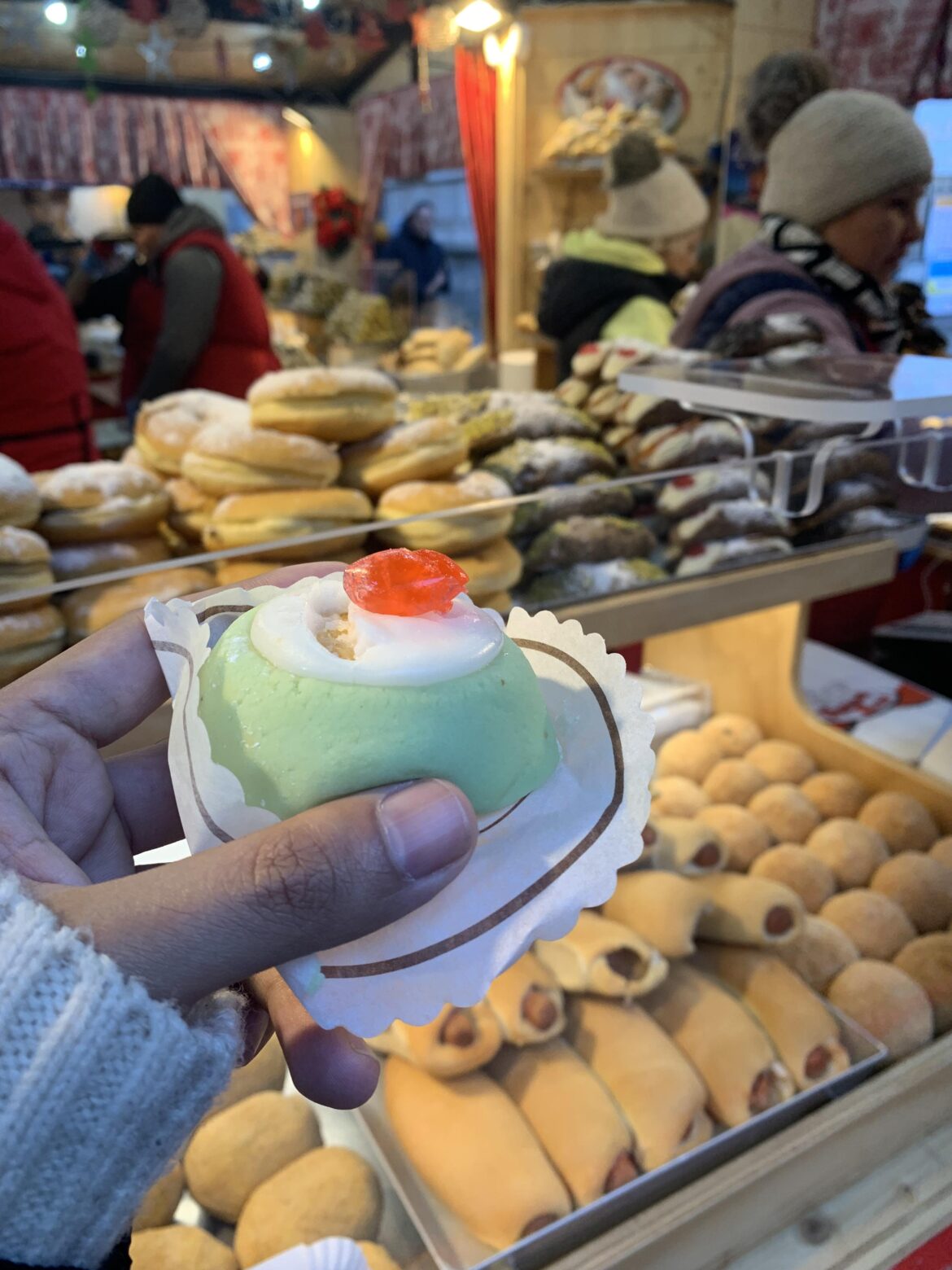 Had this cake from a Christmas market stall in Milan, Italy. If anyone knows the name please let me know.