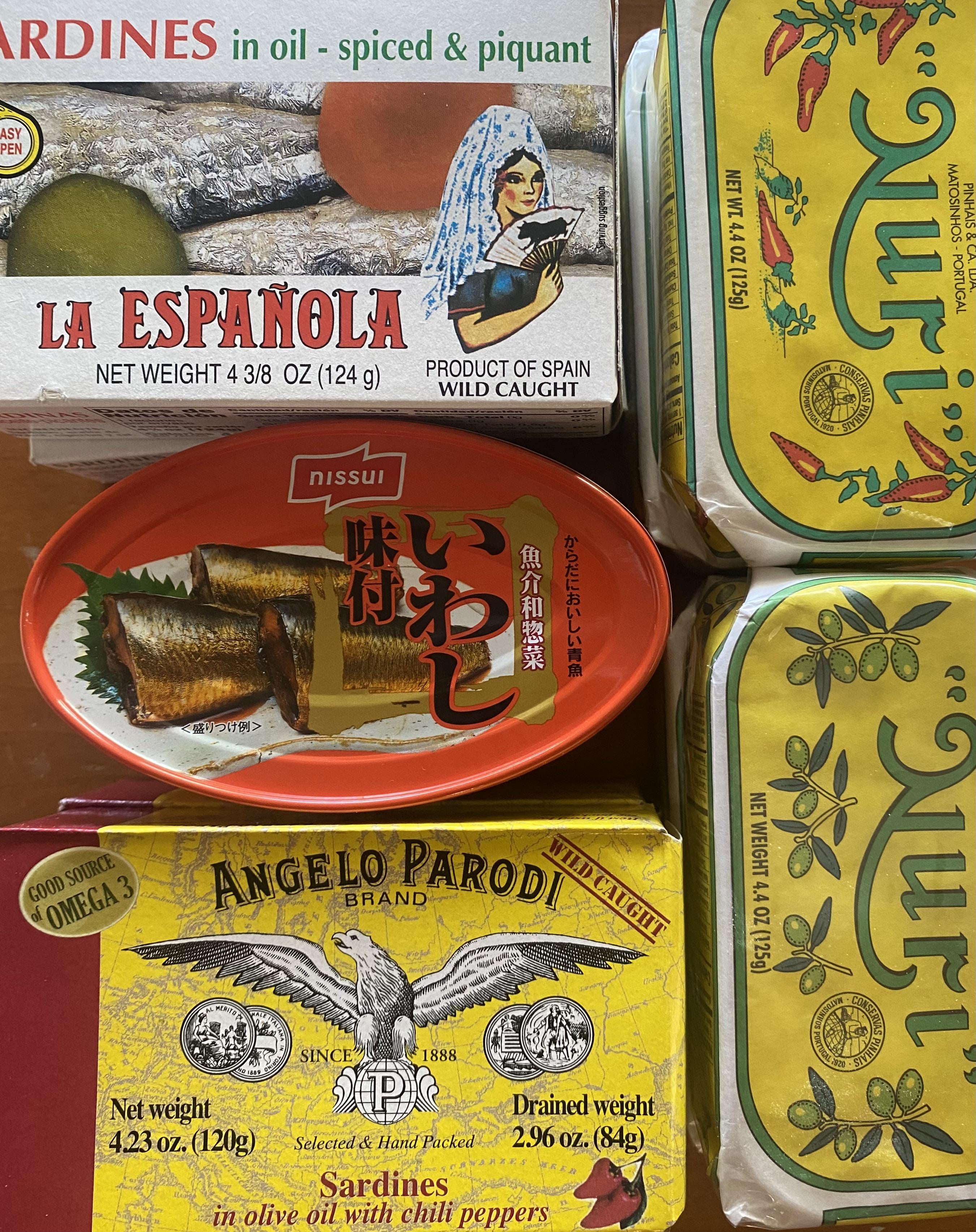 A vegetarian buying Christmas gifts for some people in the family, how