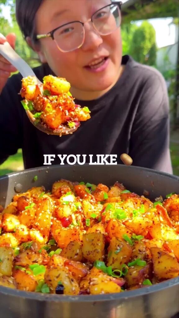 Spicy Fried Potato Cubes