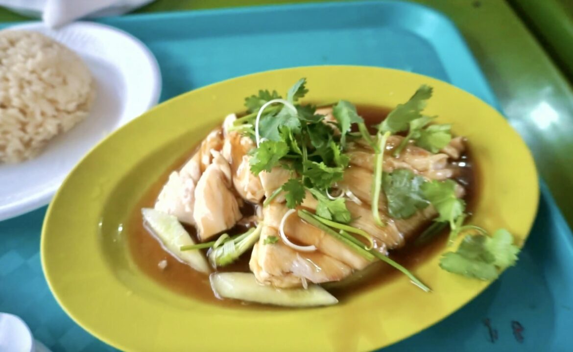 Tian Tian Hainanese Chicken Rice at Maxwell Food Centre
