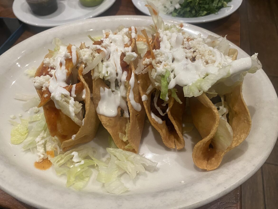 Shredded deep fry beef tacos