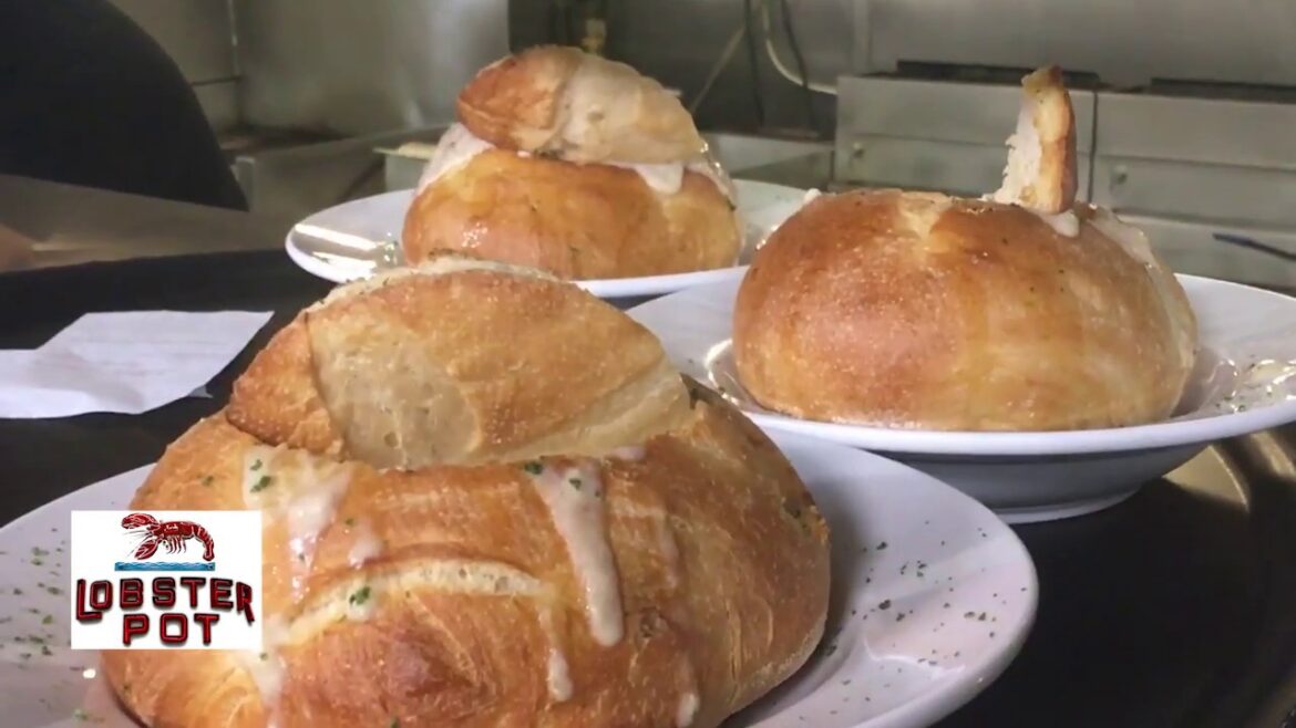 Clam Chowder Bread Bowls