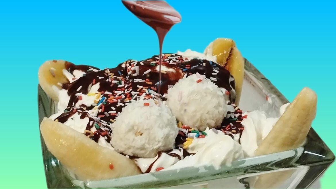 Banana Split Dessert | How To Make a Banana Split