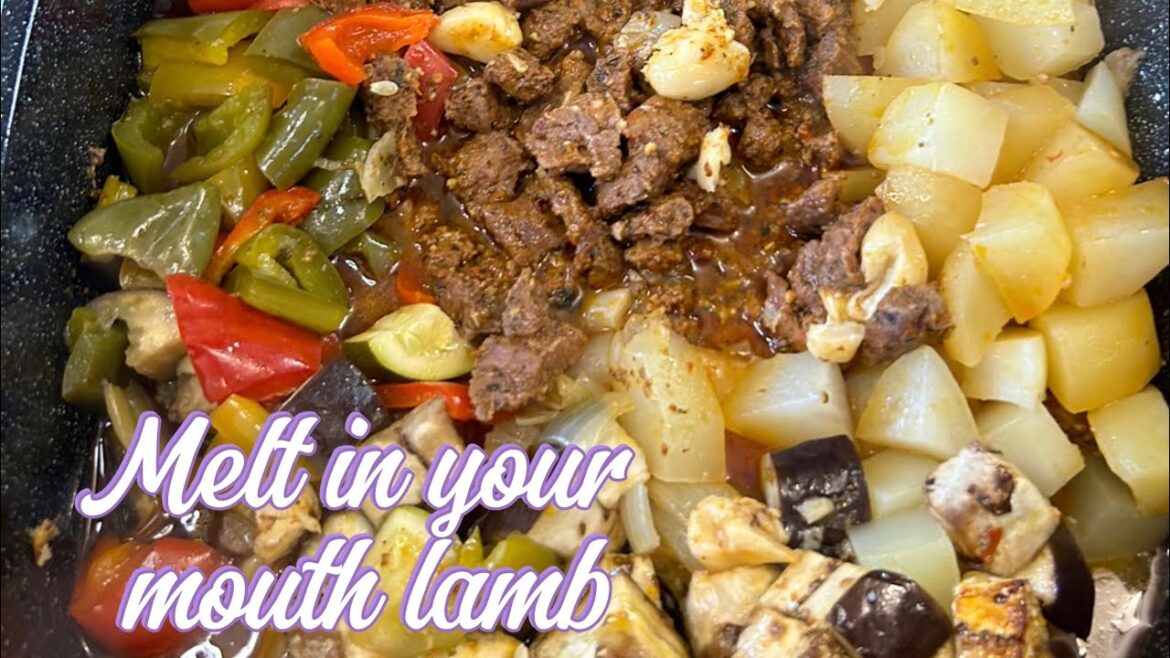 Roasted lamb and vegetables/delicious lamb dish #lambrecipe #roastedmeat #meatandpotatoes Roasted lamb and vegetables/delicious lamb dish #lambrecipe #roastedmeat #meatandpotatoes