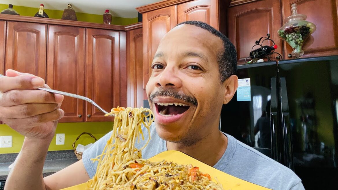 Edamame Pasta Tossed In Olive Oil Recipe #easyrecipe #vegan #cleaneating #healthy #delicious #viral