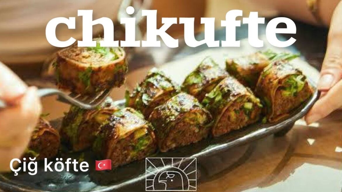 VEGAN FOOD , RECIPE , POPULAR TURKISH FOOD ,TRADITIONAL FOOD ,VEGETARIAN FOOD , BULGUR , çiğ köfte