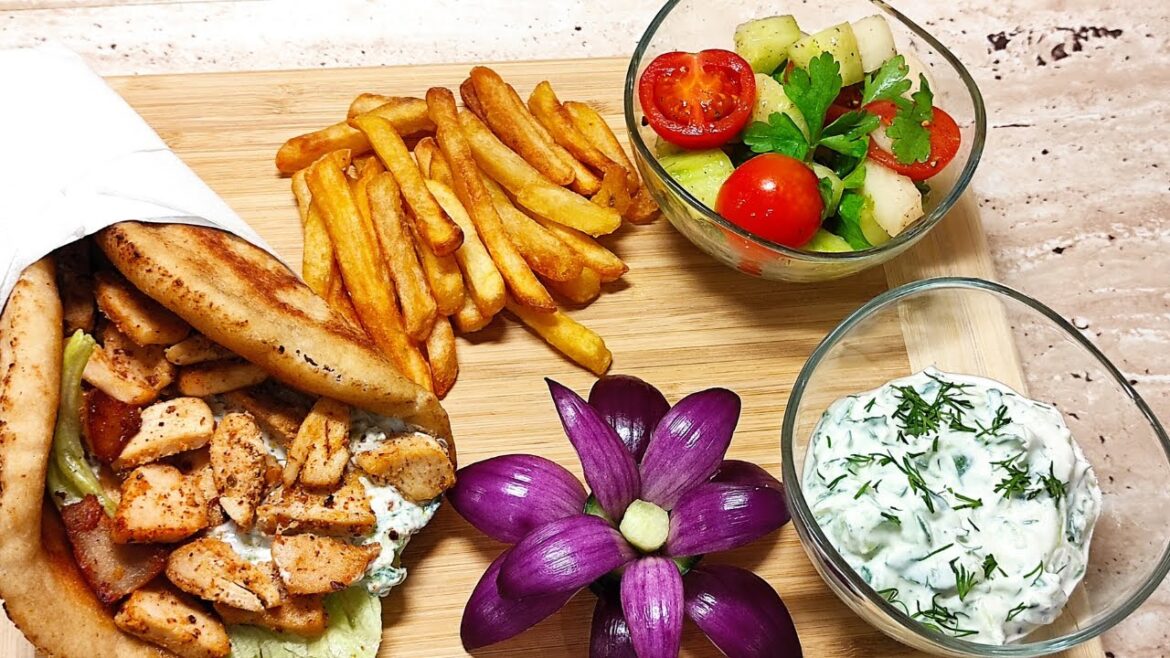 How to Make Gyros with Tzatziki Sauce | Easy Greek Tzatziki Sauce |How to make Tzatziki How to Make Gyros with Tzatziki Sauce | Easy Greek Tzatziki Sauce |How to make Tzatziki