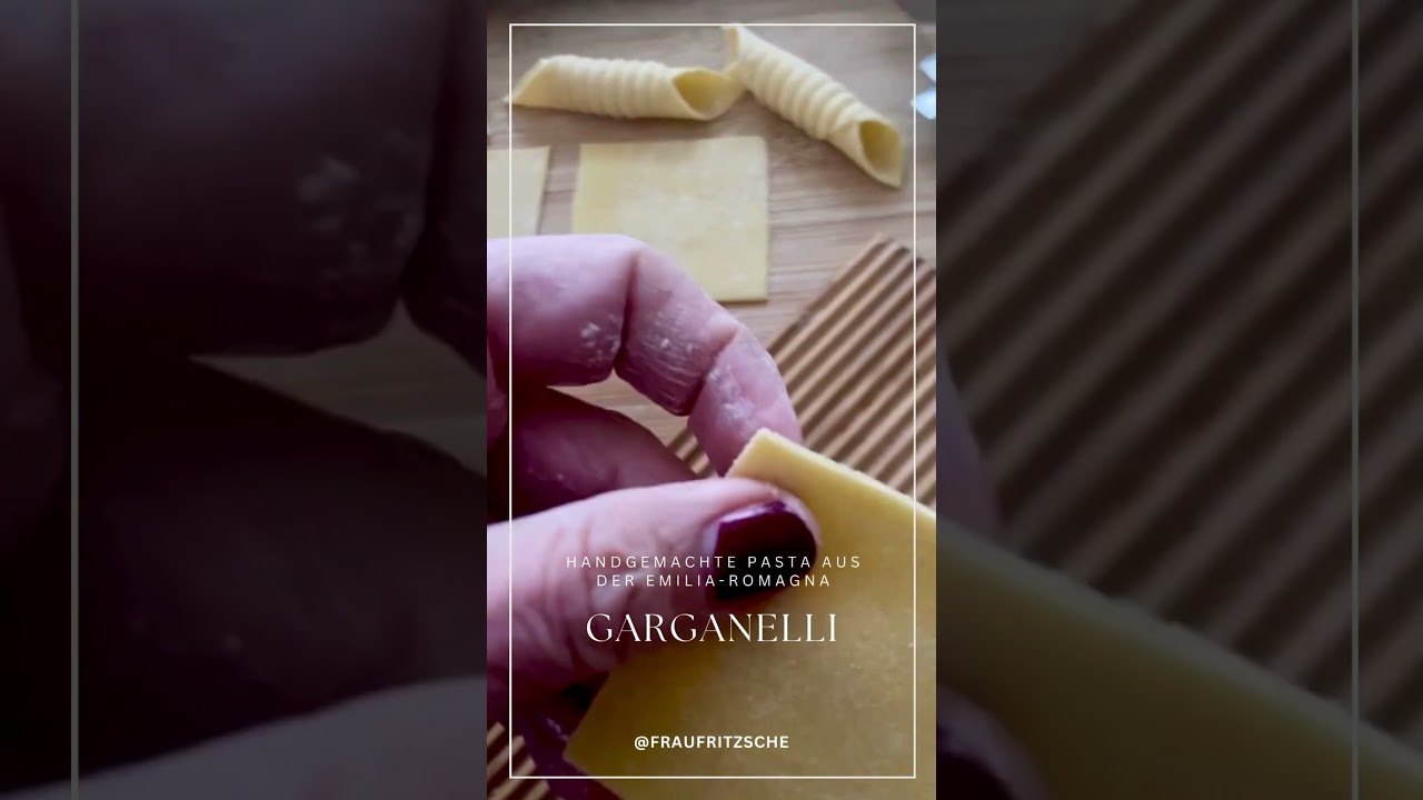 Garganelli - selbstgemachte Pasta aus Bologna #shorts - Dining and Cooking