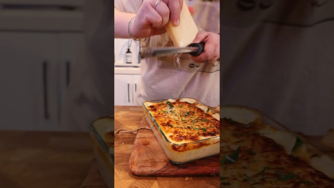 Cheesy Garlic Bread Dip