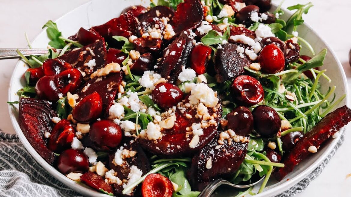 Roasted Beet & Cherry Salad with Balsamic Vinaigrette | Minimalist Baker Recipes Roasted Beet & Cherry Salad with Balsamic Vinaigrette | Minimalist Baker Recipes