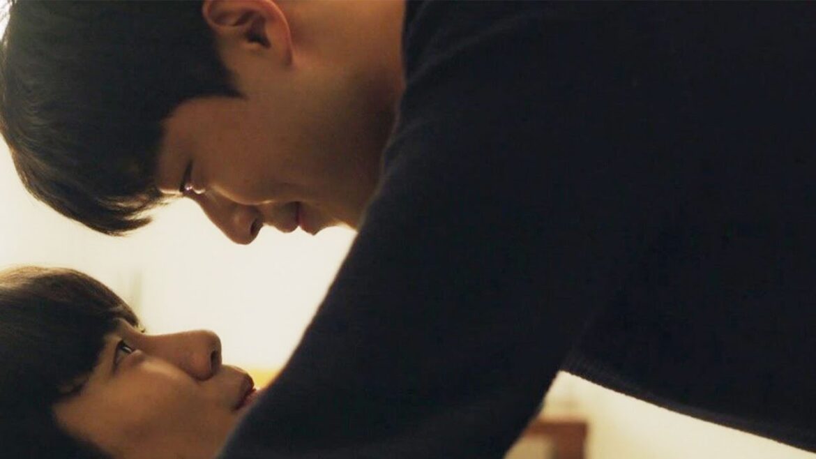 Star Falls in Love with Chef, Hides in the Restaurant at Night Doing Such Things.#korean #blseries Star Falls in Love with Chef, Hides in the Restaurant at Night Doing Such Things.#korean #blseries