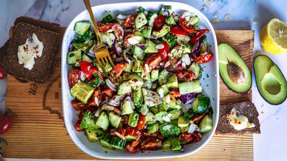 Easy Creamy Avocado Salad Recipe – Ultimate 5-Minute Weight Loss Avocado Salad – Vegan & Gluten-Free Easy Creamy Avocado Salad Recipe - Ultimate 5-Minute Weight Loss Avocado Salad - Vegan & Gluten-Free