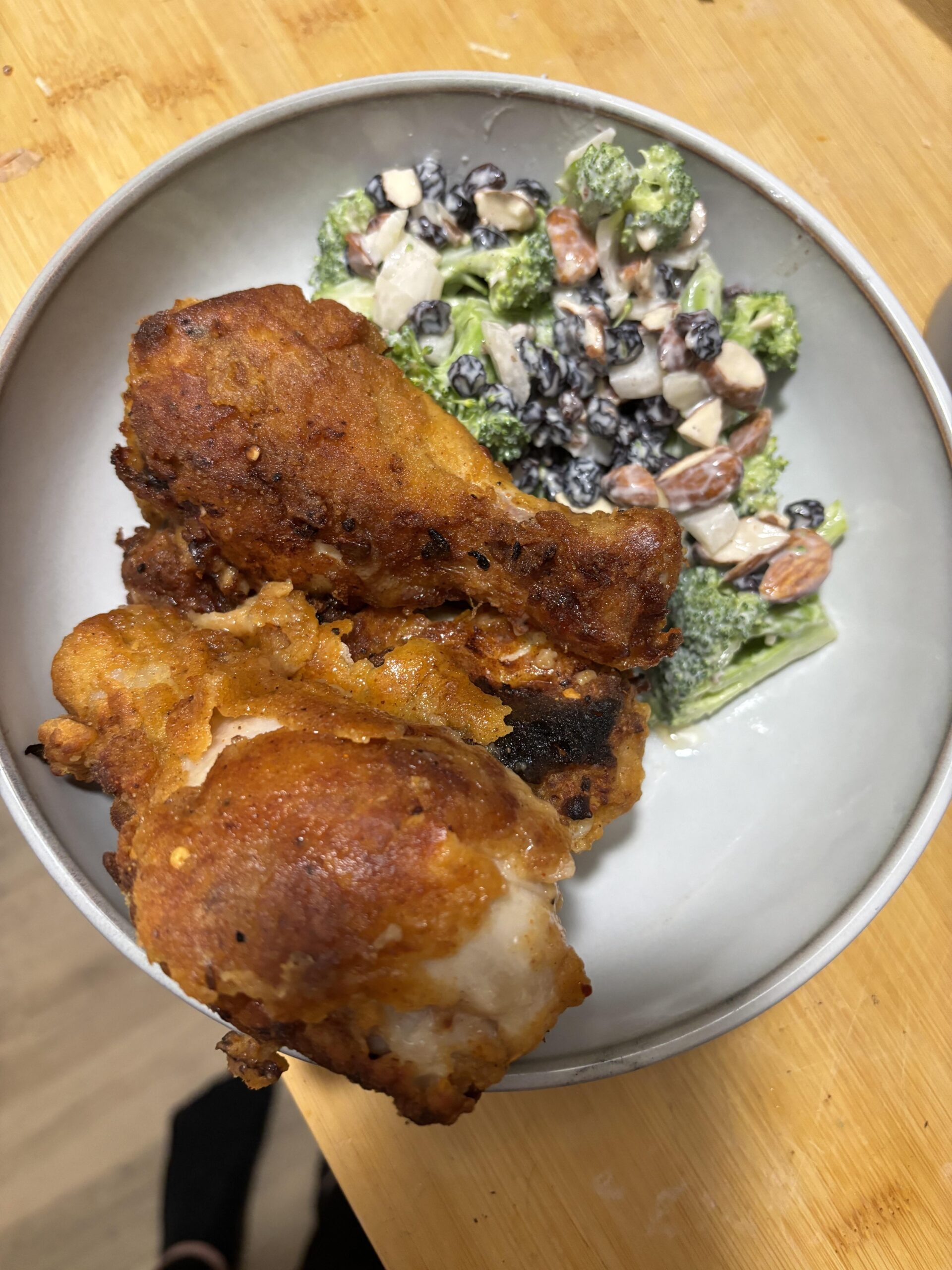 Fried chicken and broccoli slaw Dining and Cooking