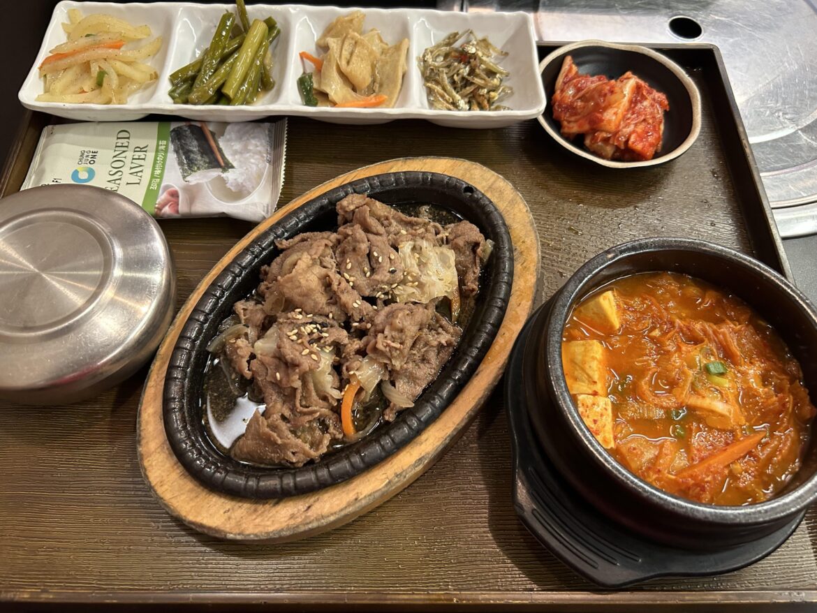 Lunch in Singapore CBD