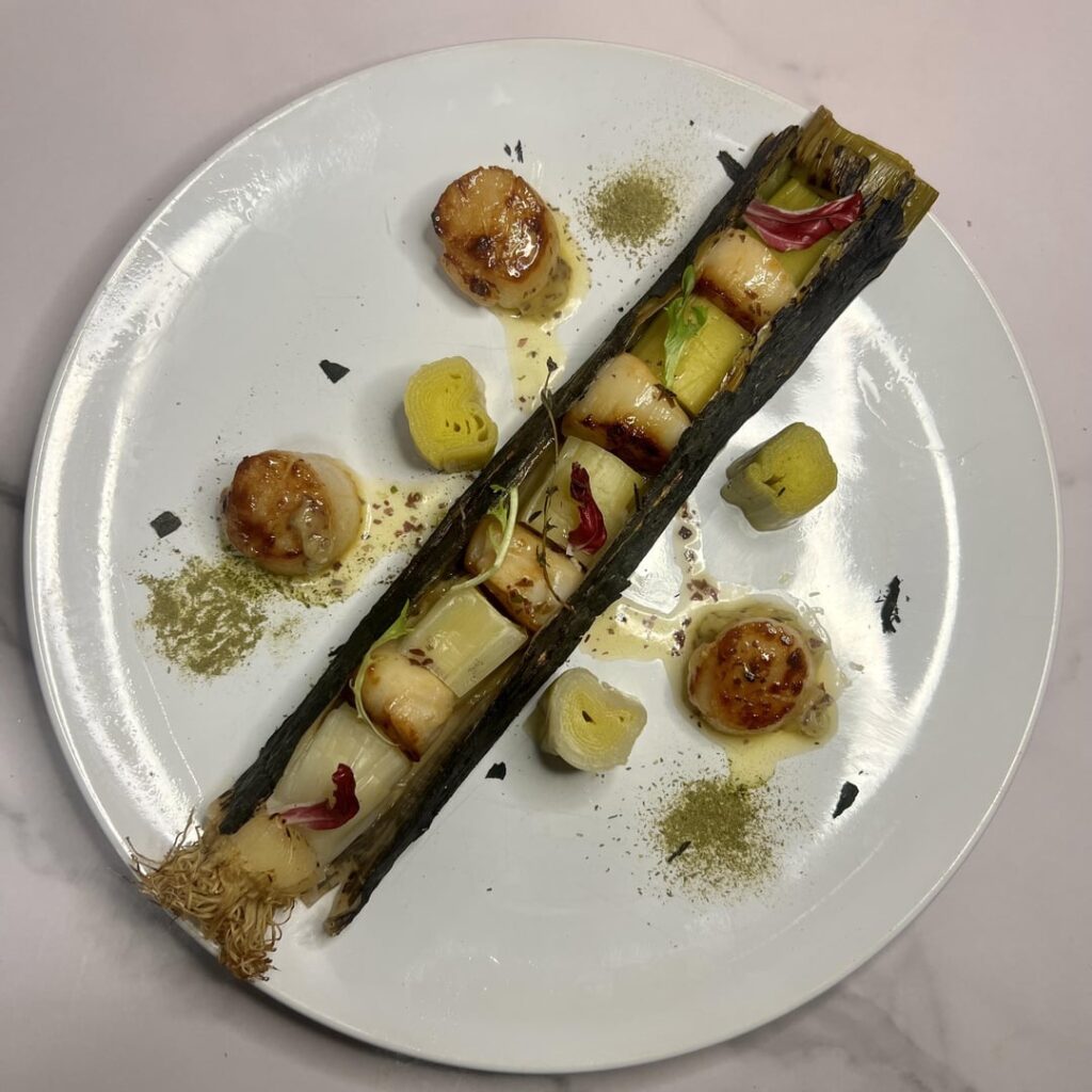 Charred Leek, Hokkaido Scallop, Seaweed Butter, Leek Powder