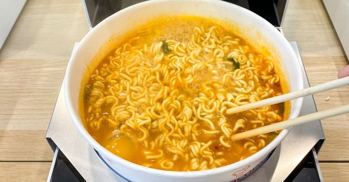 Koreatown’s New Instant Ramen Bar Is the Quirky Budget Spot We Need