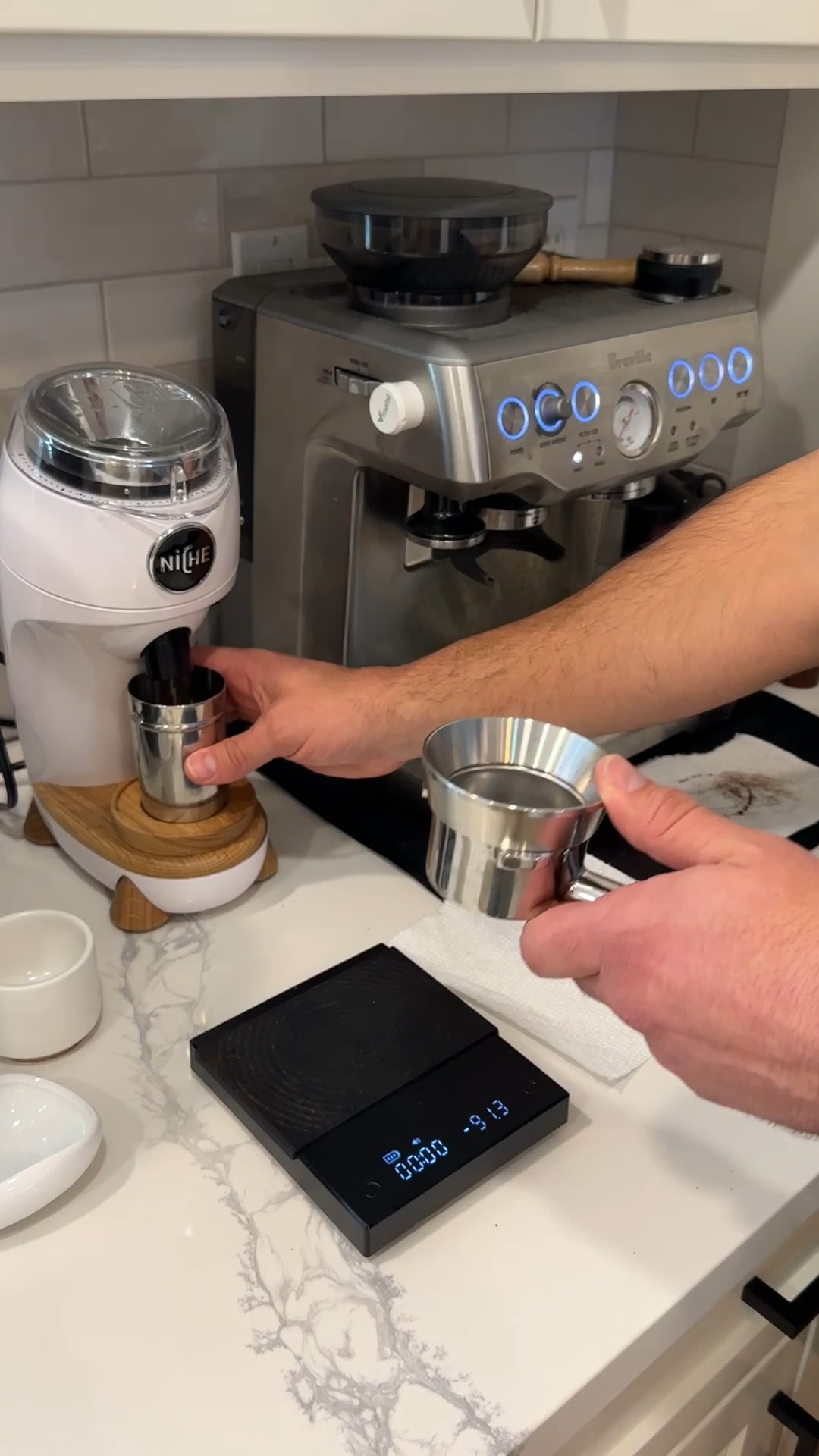 How do I stop my bottomless portafilter from spraying? Dining and Cooking