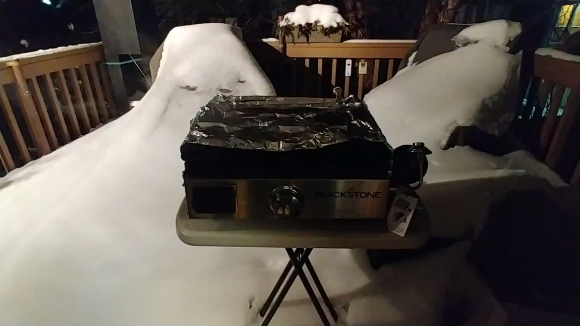Real cold weather grilling.
