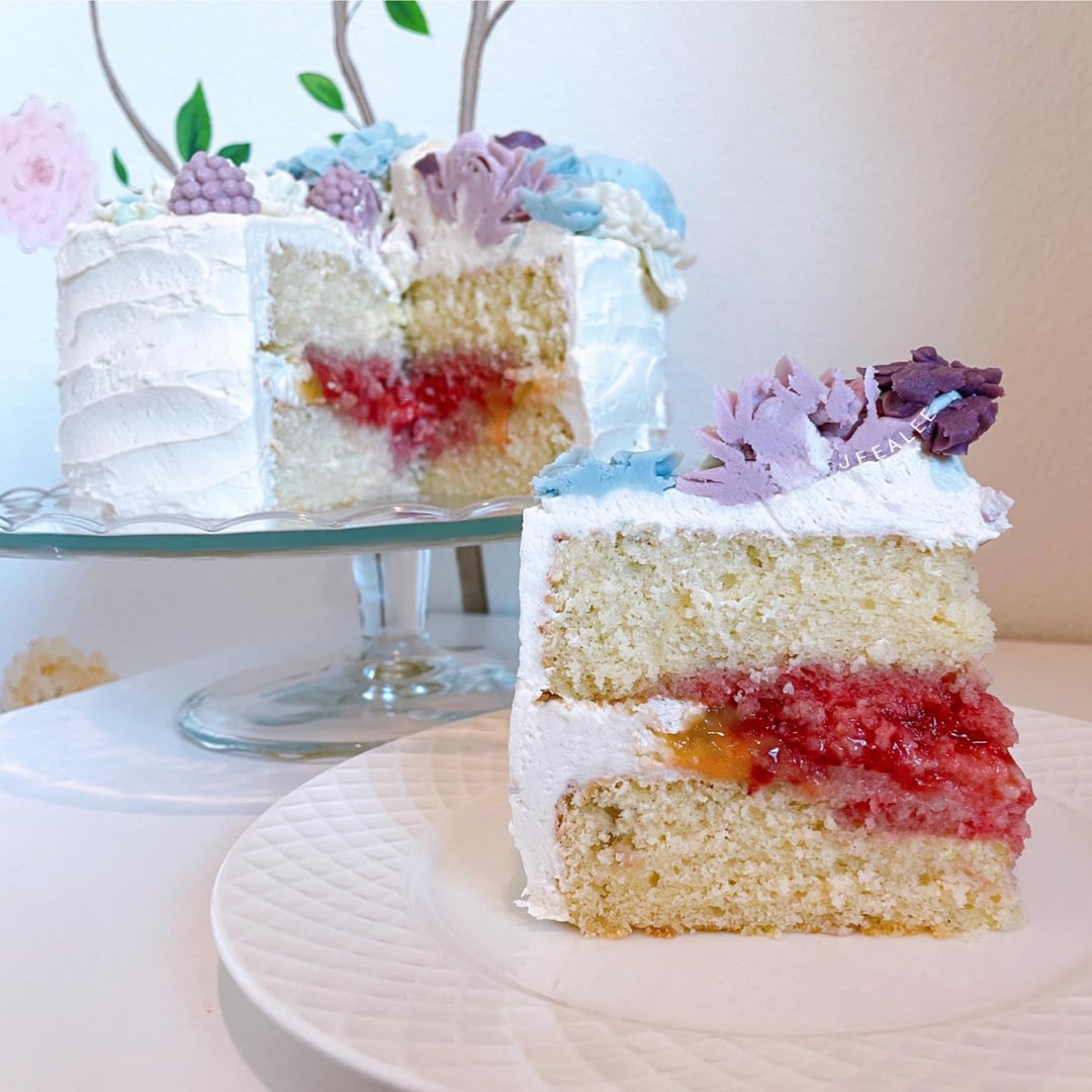 My first buttercream flower cake! Dining and Cooking