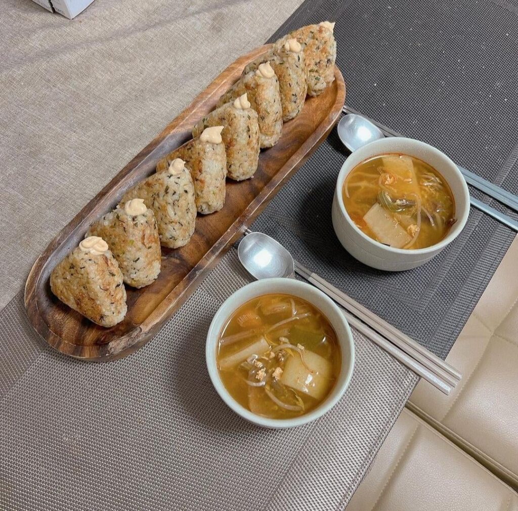 Japanese/Korean hybrid- Onigiri and pollock roe soup