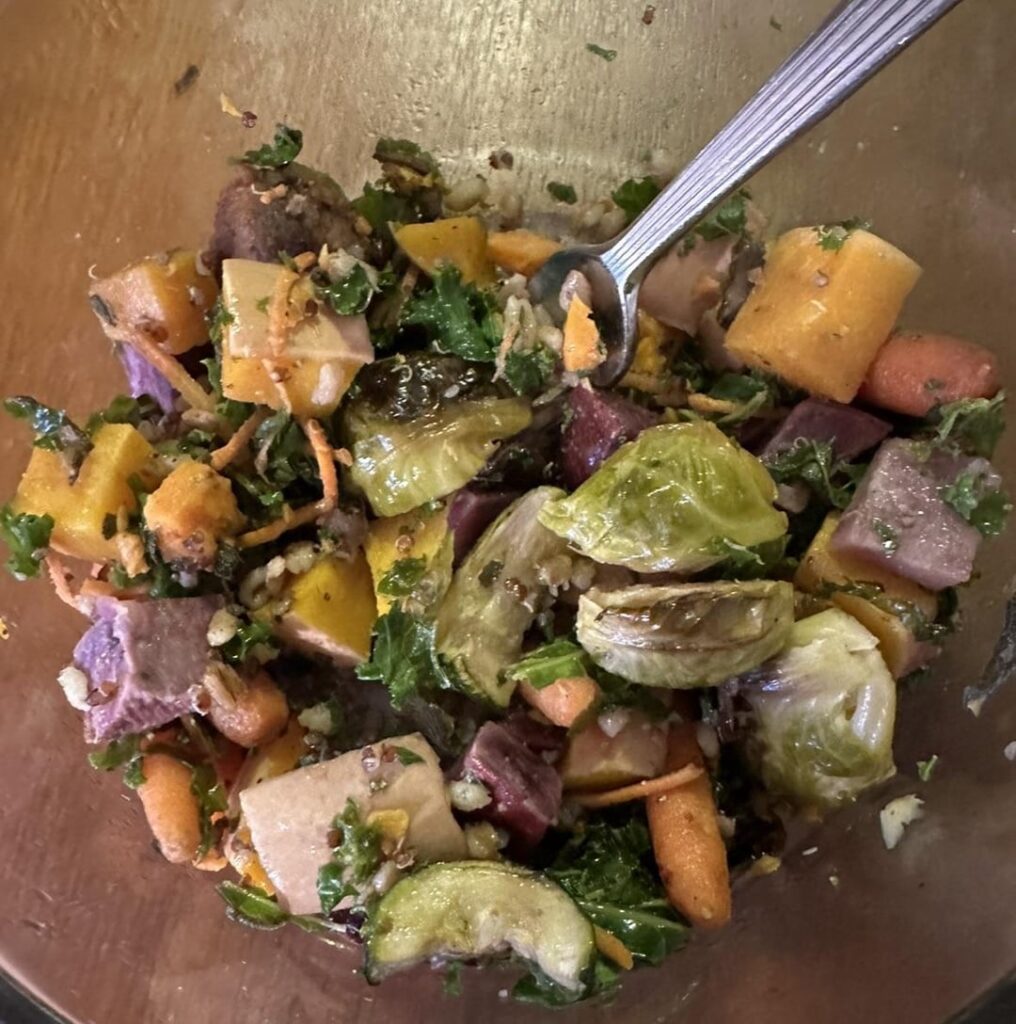 Roasted sweet potato, butternut squash, carrots, brussels sprouts, kale, and meatless meatballs – 333 cal, 12g protein for half Roasted sweet potato, butternut squash, carrots, brussels sprouts, kale, and meatless meatballs - 333 cal, 12g protein for half