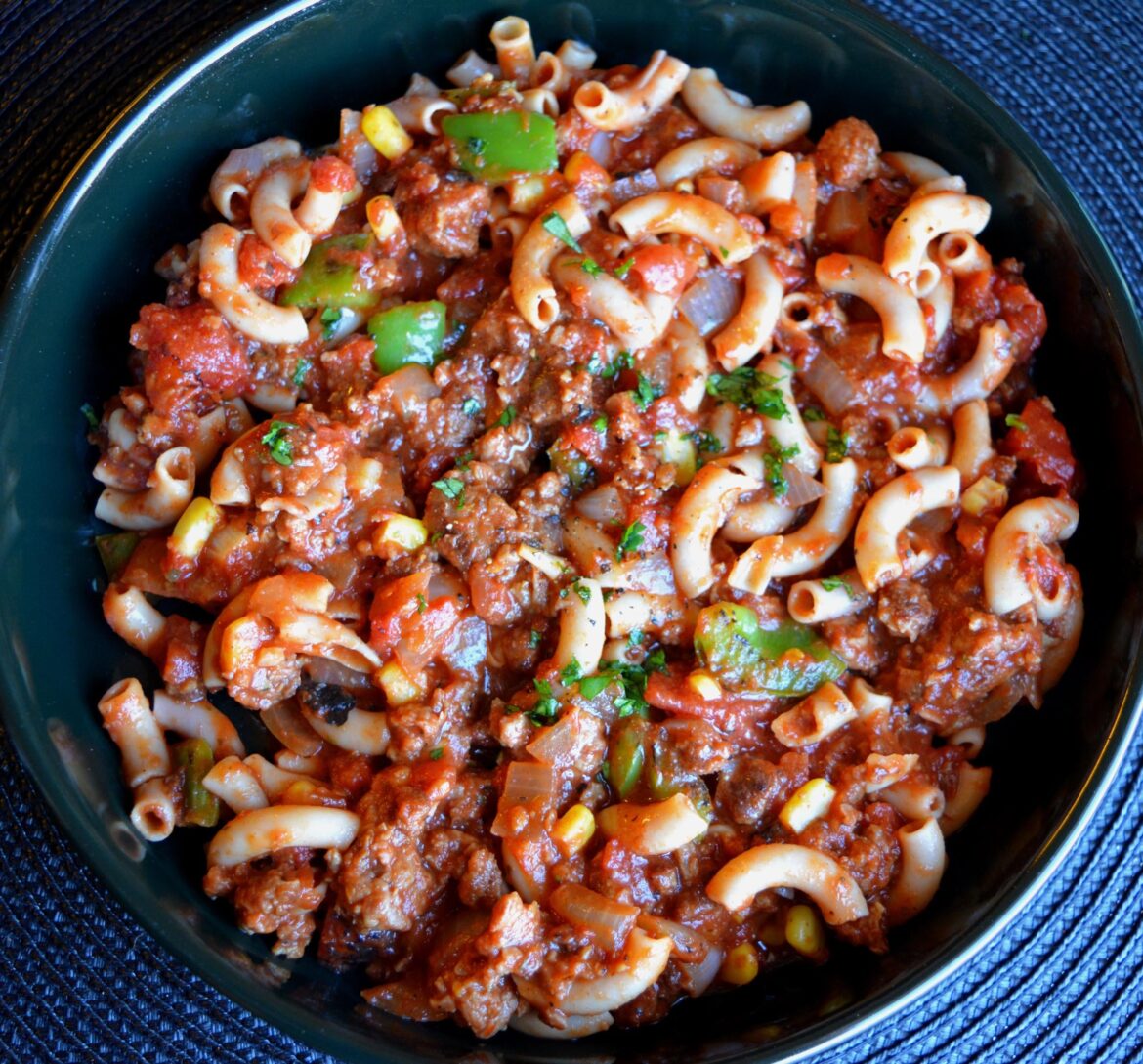 Americanized Goulash-285 cal & 18 g protein per 2 cup serving