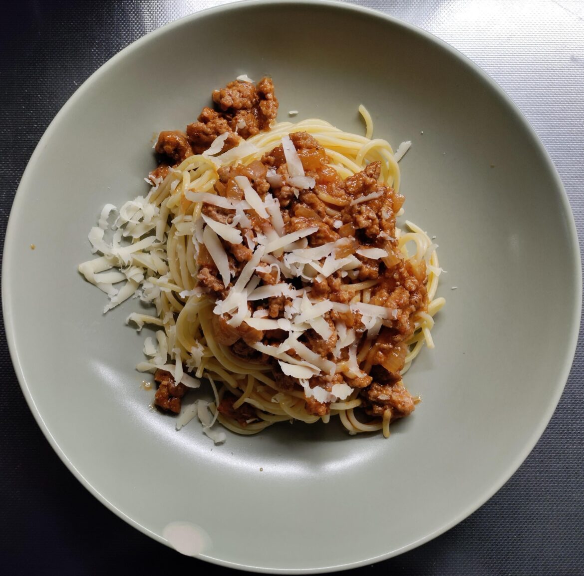 Speedy Spaghetti & Minced Meat Sauce For Busy Weeknights