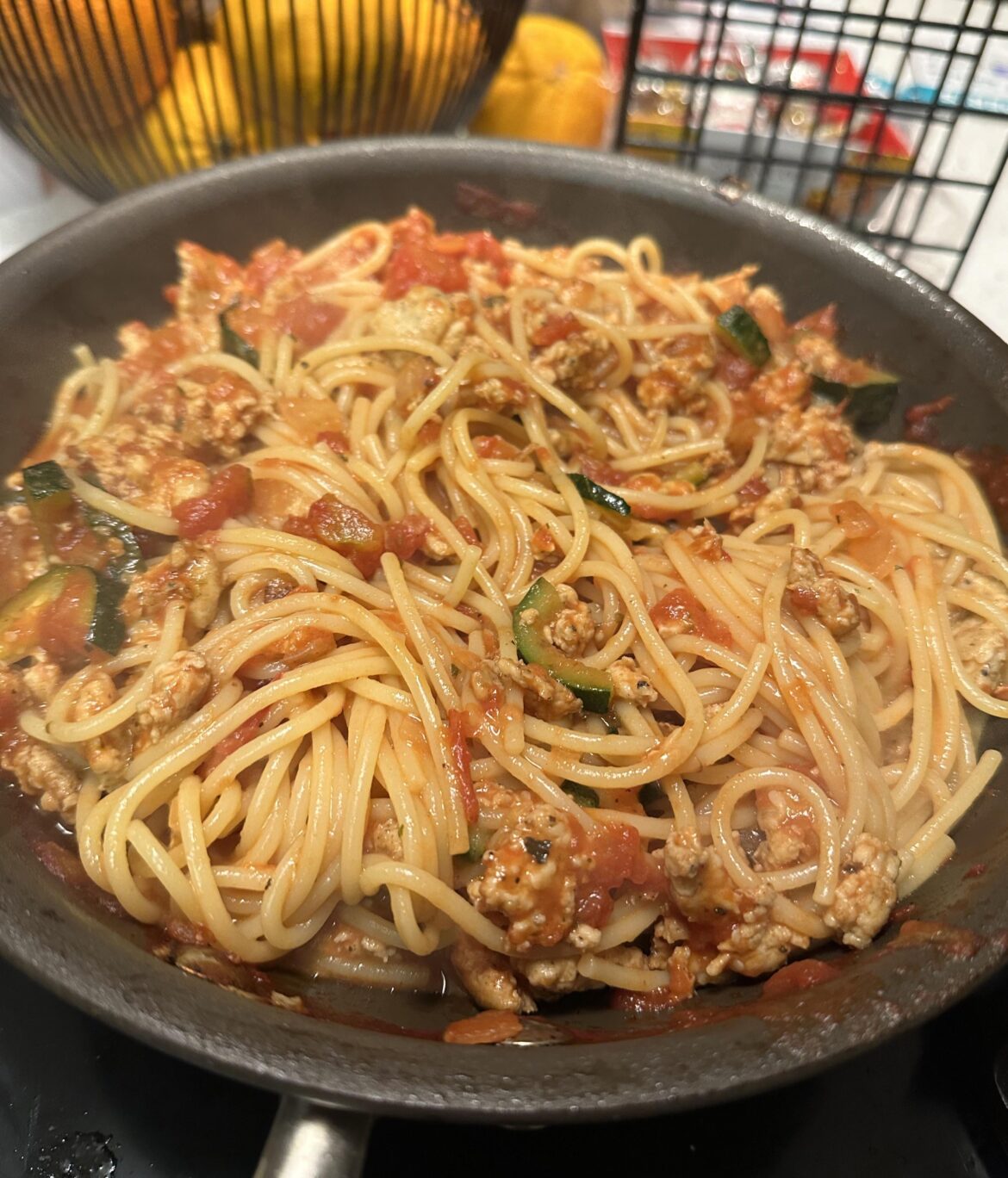 Chicken sausage spaghetti bolognese 👍