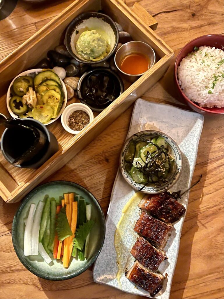 Kemuri Tatsu-ya! INCREDIBLE! Kemuri Tatsu-ya! INCREDIBLE!