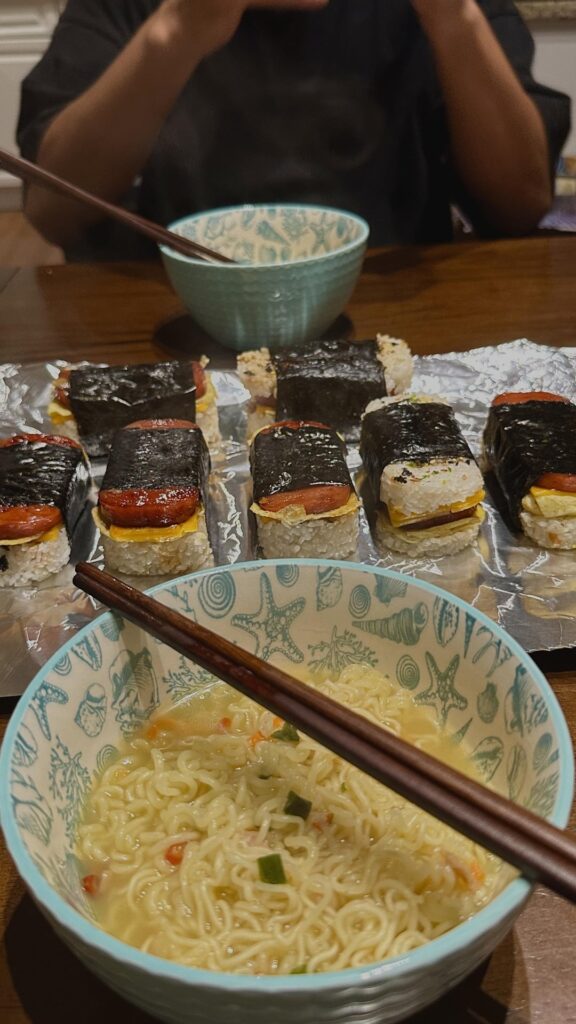 오니기리 & 진라면 오니기리 & 진라면