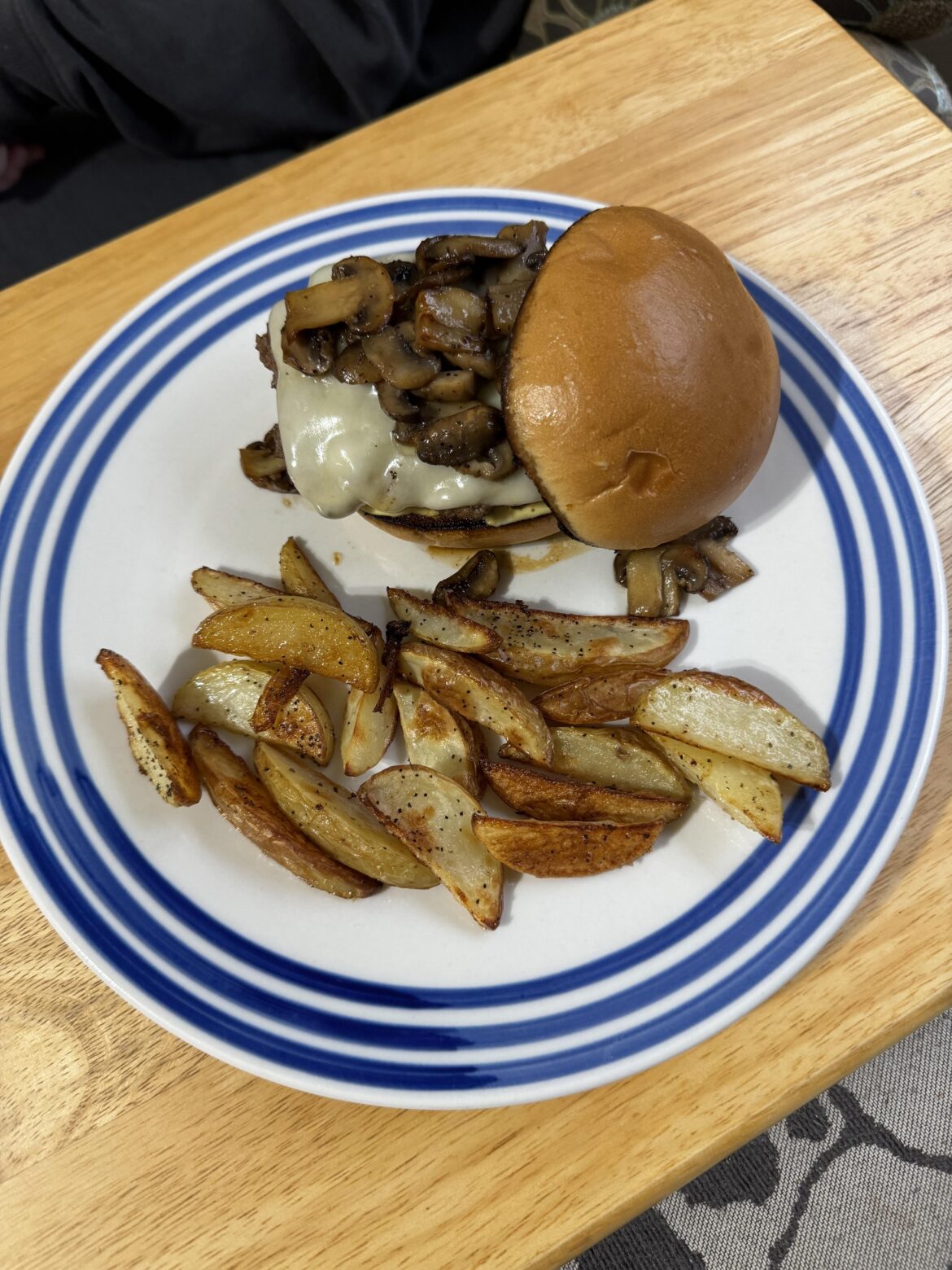 First HelloFresh Meal - Shroom and Swiss Burger