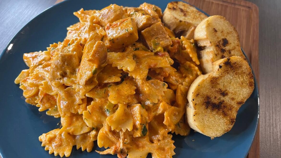 Spicy Chicken Pasta