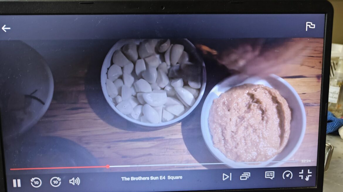 Someone please tell me what he's eating.