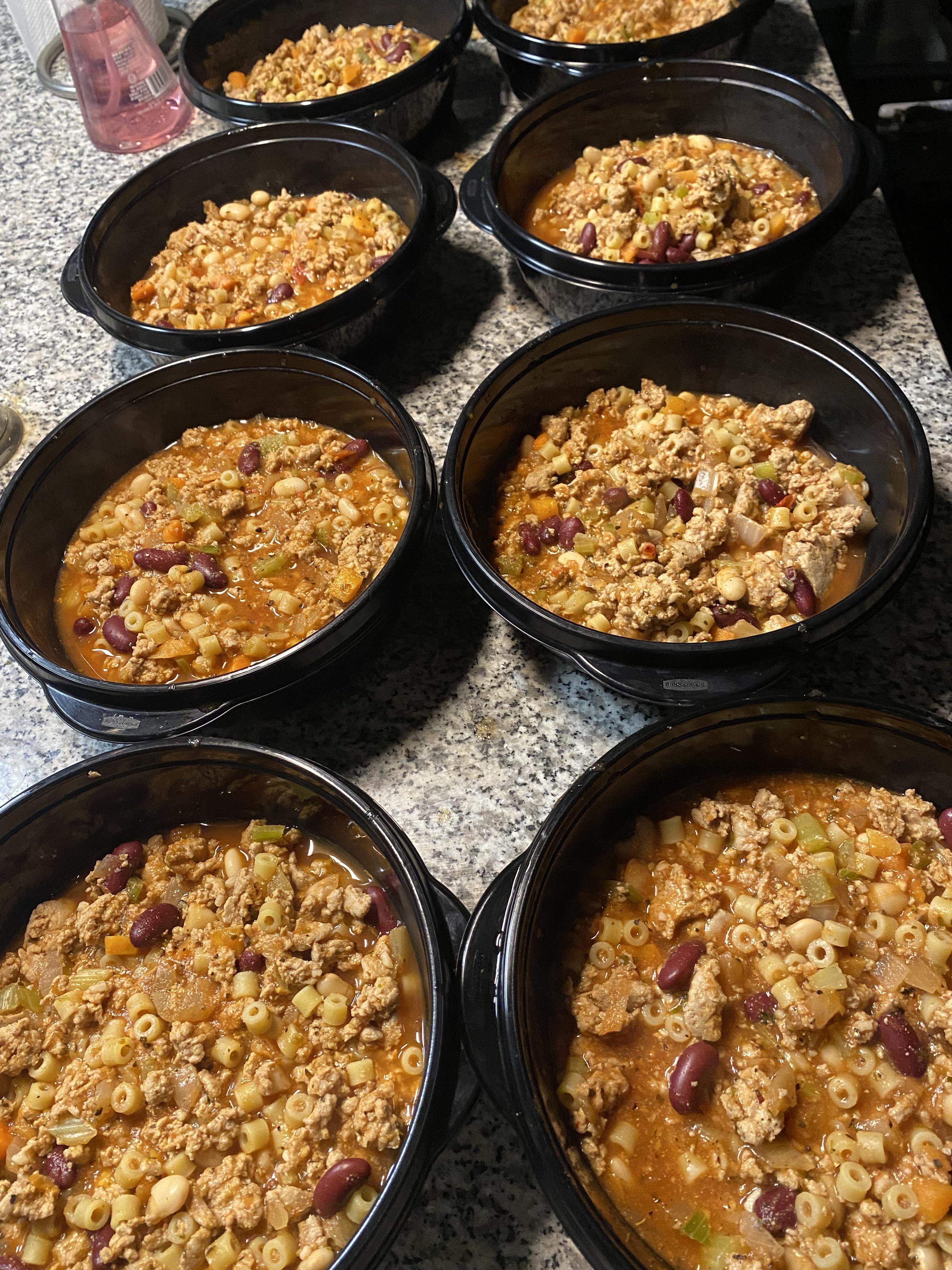Protein Pasta E Fagioli (based on Olive Garden’s soup) (48g protein, 54g carbs, 16g fat= 519