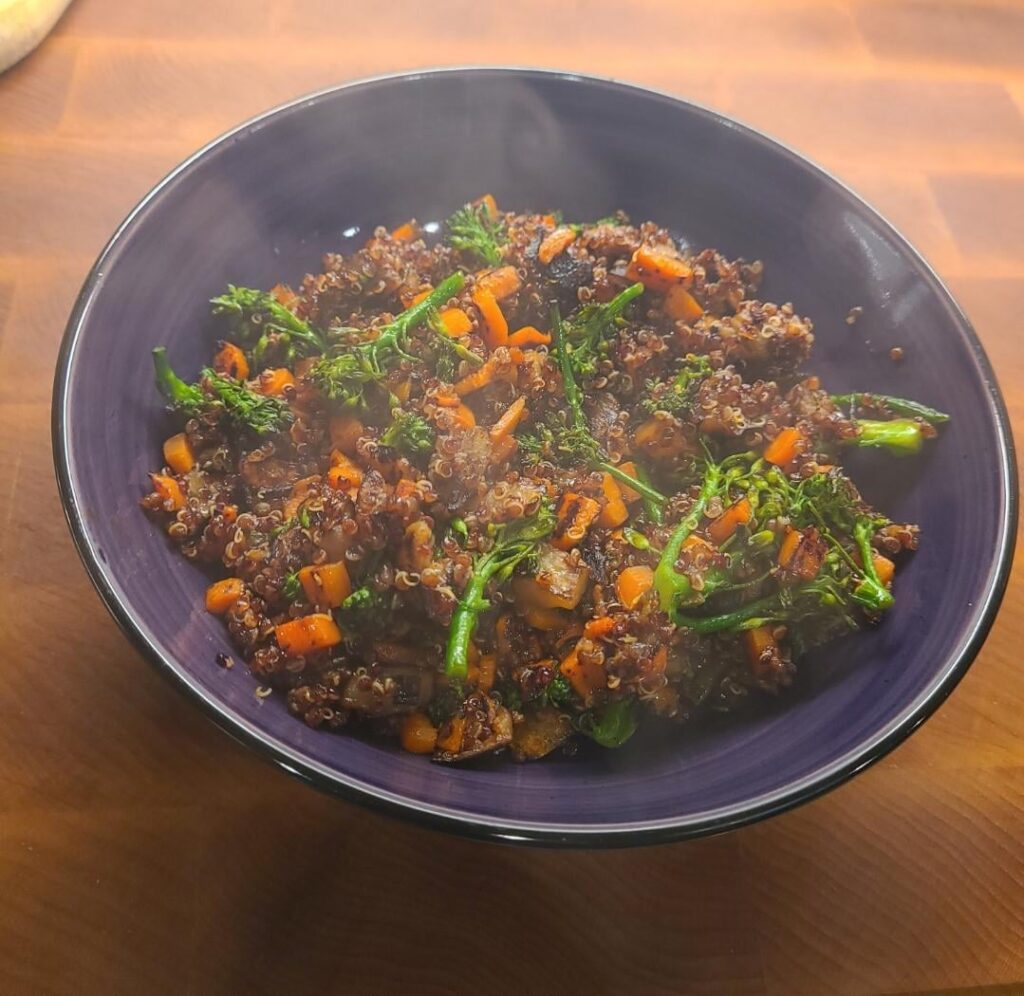 Veggie "fried" quinoa