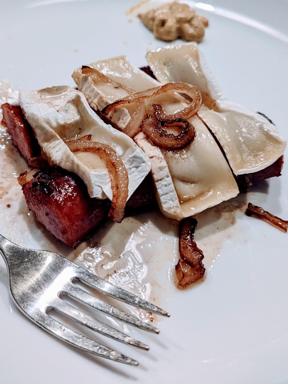 Kielbasa-brie-caramelized onion heaven