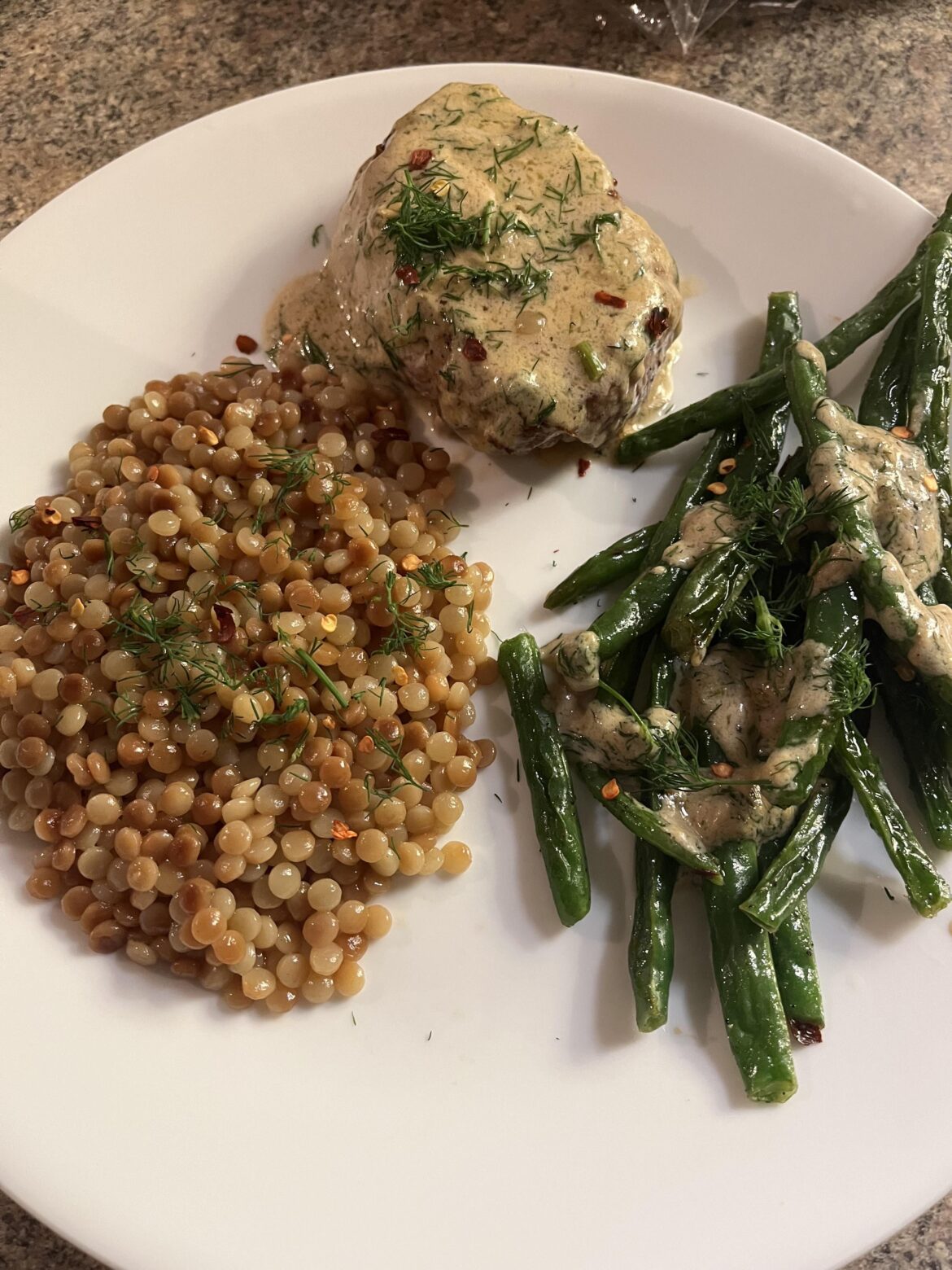 Creamy dill pork filet 8/10