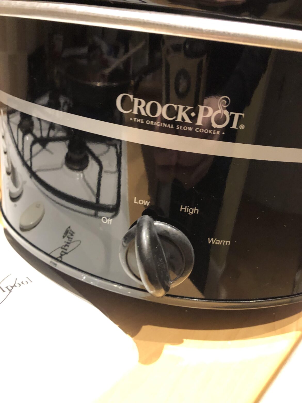 What setting should I cook bone broth on with this crockpot?
